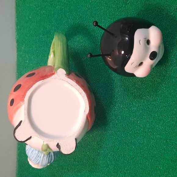 Decorative ladybug creamer - Picture 8 of 10